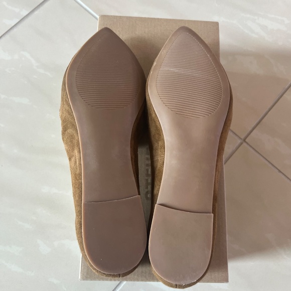 2806 Steve Madden Women's Flats Cognac Suede 8.5 - Picture 9 of 10